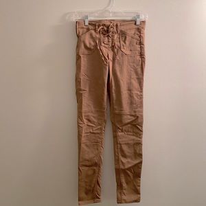 H&M tan cargo skinny leg pants